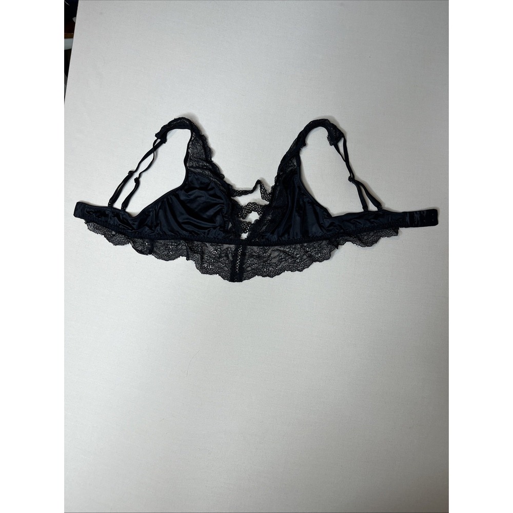 Victoria's Secret Women's Black Lace Unlined Wireless Sexy Bralette Bra Size S
